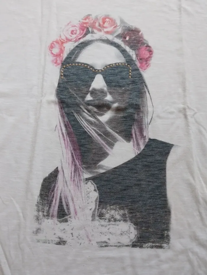 T-shirt T4 - photo numéro 2