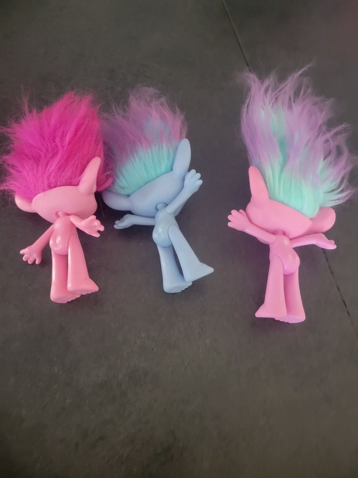 Lot poupées trolls - photo numéro 2