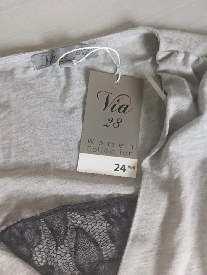 Lot Ensemble jean + Tee-shirt Neuf taille 42 - photo numéro 6