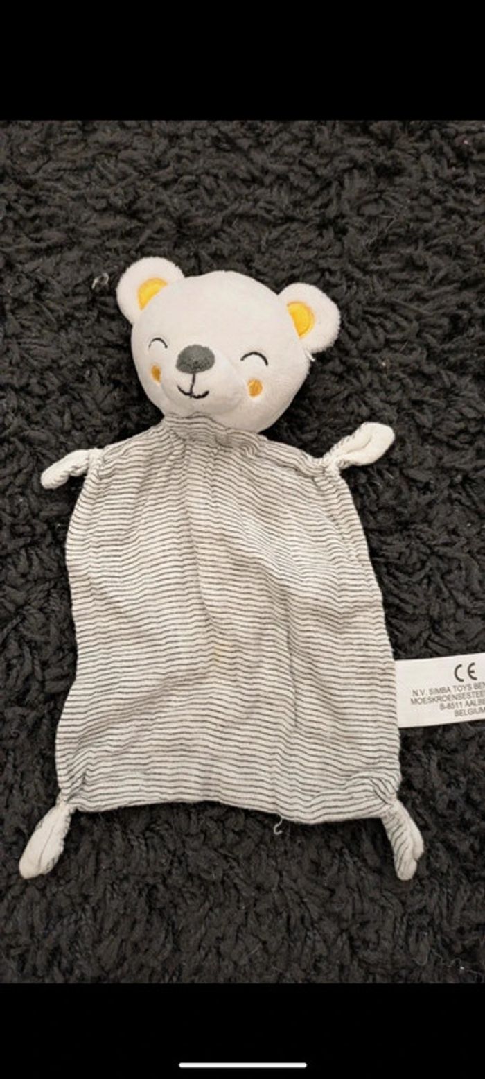 Doudou léger ours blanc