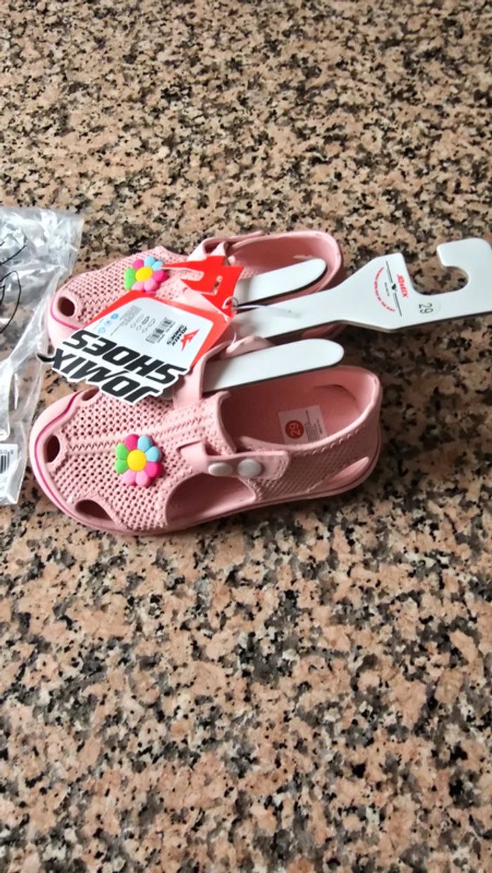 Chaussure été fille neuf taille 29 - photo numéro 4