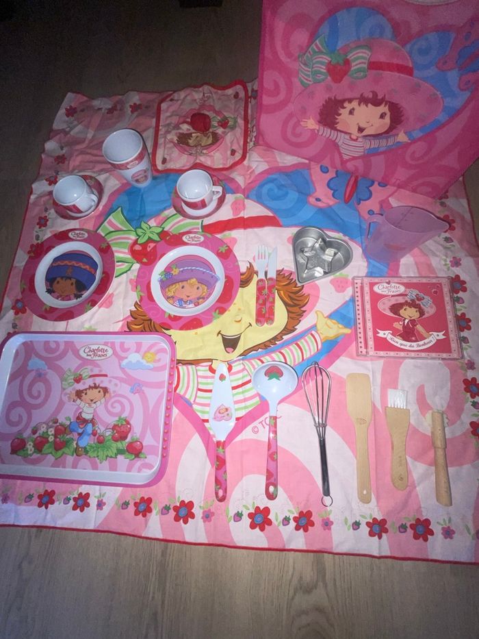 dînette charlotte aux fraises - photo numéro 2