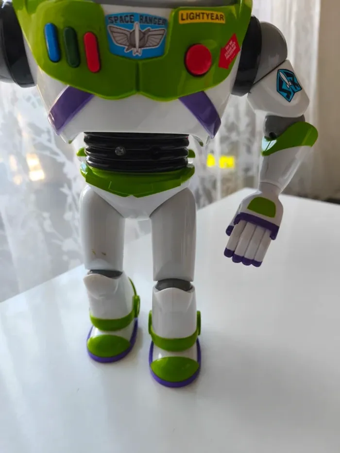 Jouet Figurine parlante Buzz l'éclair articulé Disney Toy Story 32cm - photo numéro 3