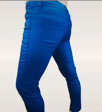 Pantalon coupe jean skinny taille 36