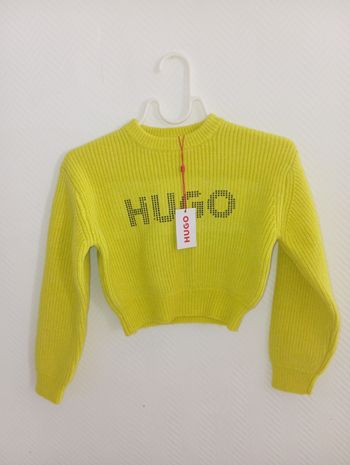 Pull Hugo fille