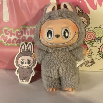 LABUBU Exciting Macaron – Sesame Bean – POP MART authentique