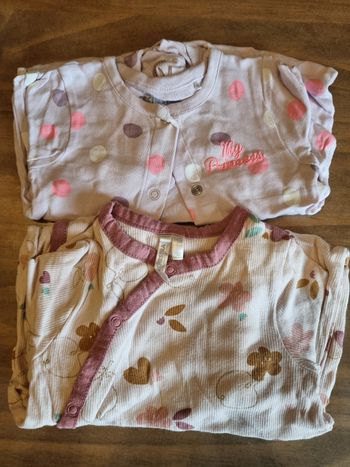Lot de pyjamas