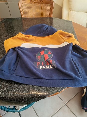 Veste sergent major 8 ans 128 cm.