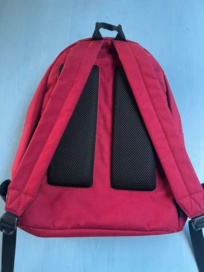 sac à dos rouge lacoste - photo numéro 2