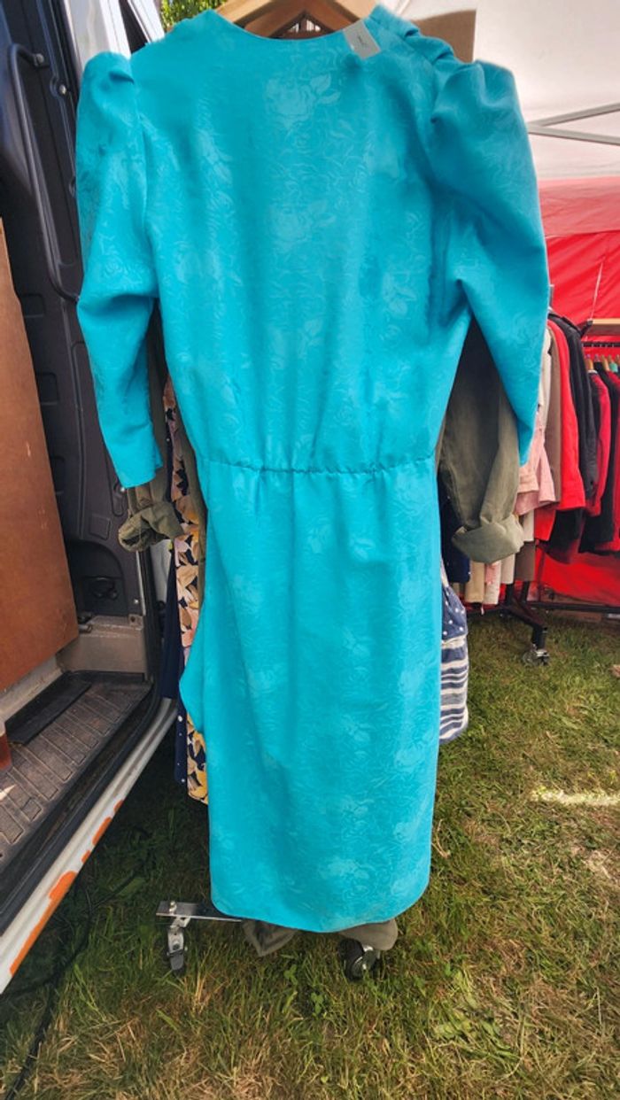 Superbe robe vintage made in France satinée - photo numéro 4