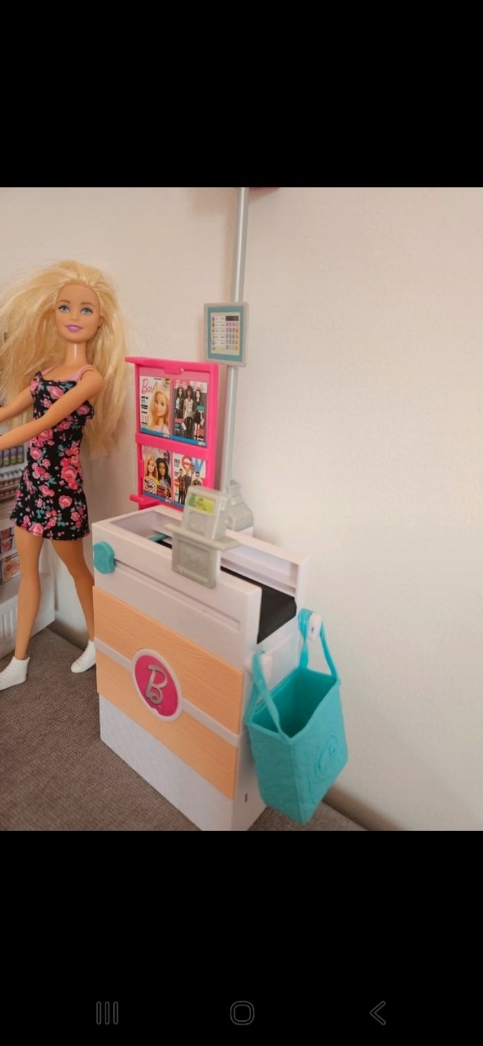 Barbie supermarché - photo numéro 3