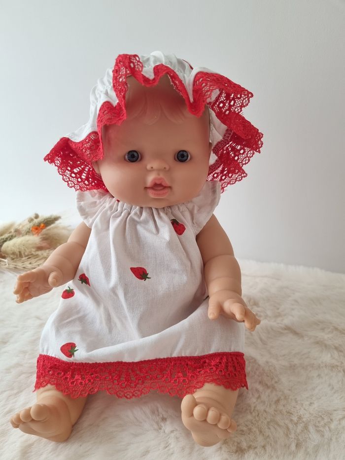 Robe fraises poupées - photo numéro 2