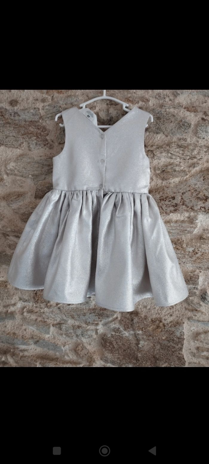 Robe de fête, taille 3 ans - photo numéro 2