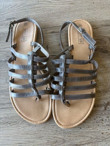 Nus pieds taille 42 Merry Scott