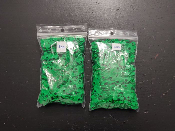 Lot 400 feuilles vertes Lego - jamais utilisés - parfait état - vrai Lego