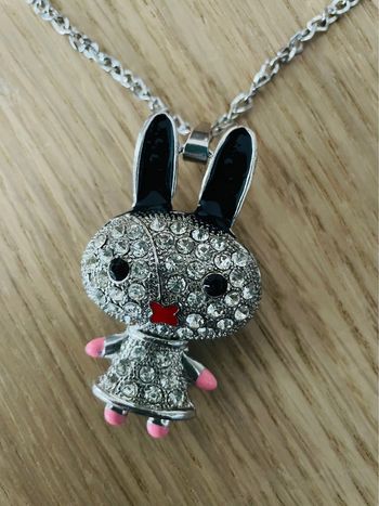 Collier lapin