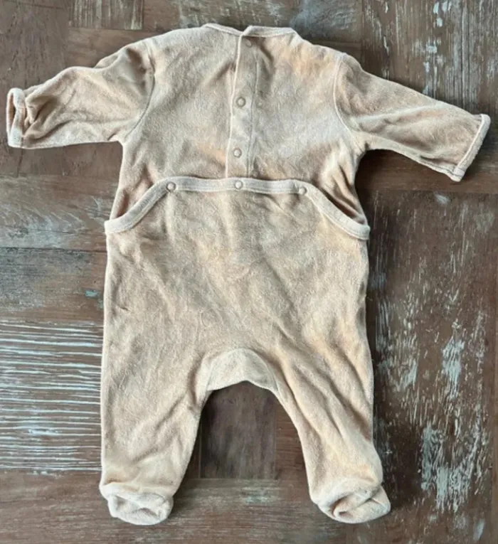Lot pyjamas velours Kiabi 3 mois - photo numéro 6