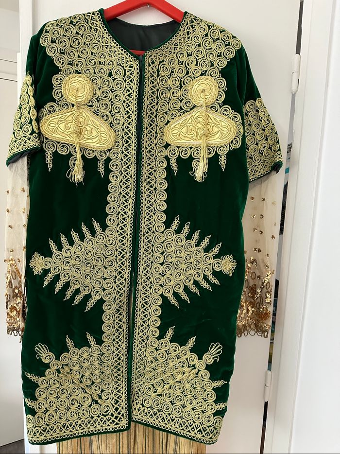 Robe traditionnelle - photo numéro 3