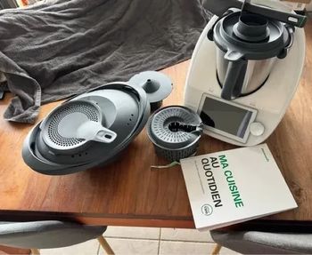 Thermomix TM6 avec accessoires