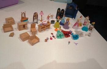 Lot 7 princesses Disney royal clip et 1 prince