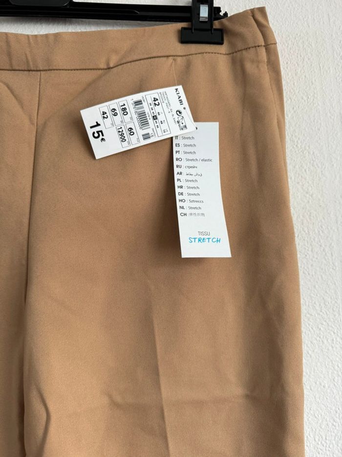 Pantalon 7/8 taille 42 neuf - photo numéro 5