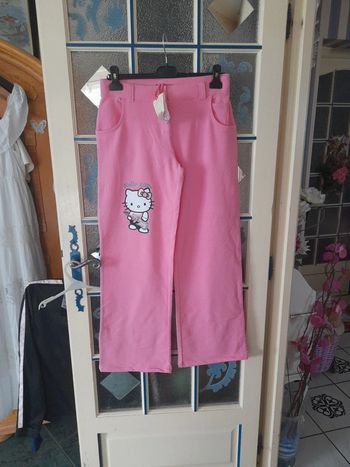 Sublime pantalon neuf hello kitty