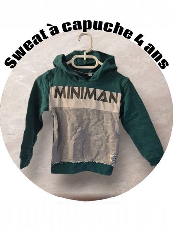 Sweat  à capuche 4 ans