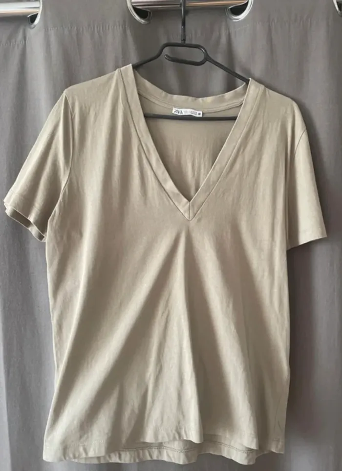 Tee shirt