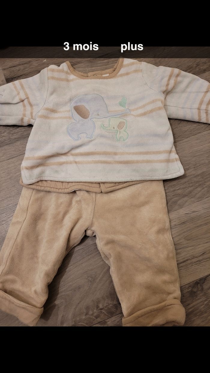 Lots de 10 Pyjamas - photo numéro 3
