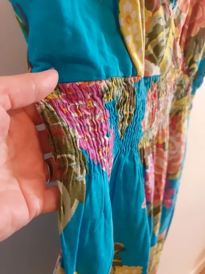 Robe à fleurs - photo numéro 5
