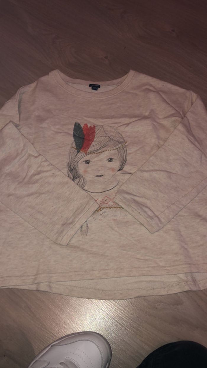 Sweat fille 10-11 ans