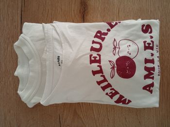Lot 2 t-shirts manches longues 8 ans 