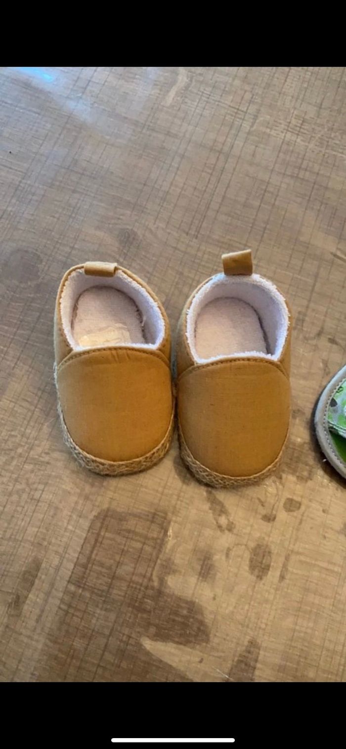 Chaussures bébé - photo numéro 2