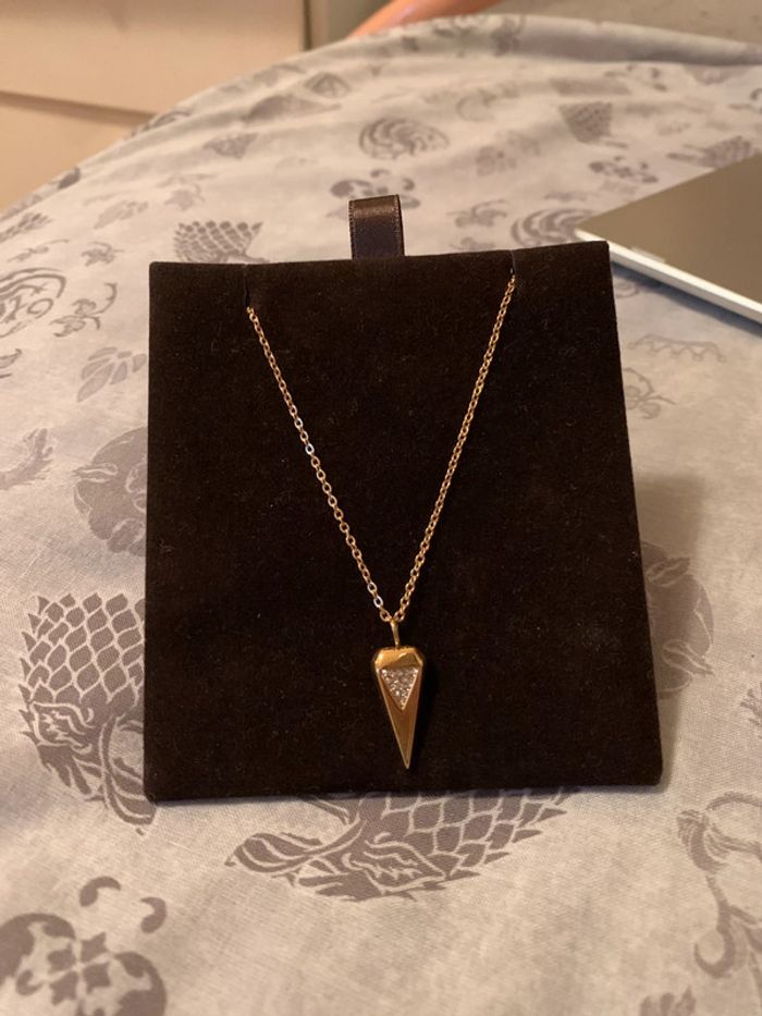 Collier pendentif en acier inoxydable