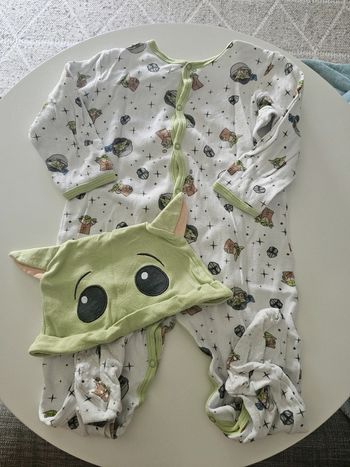 Pyjama léger Yoda - Disneyland Paris - 18/24 mois