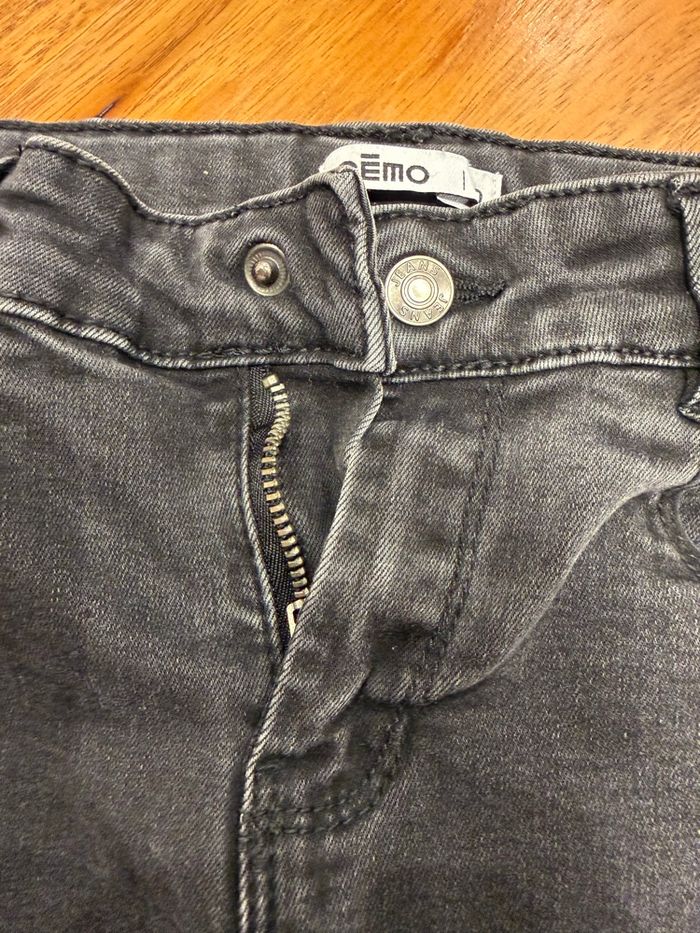 Jeans Gémo taille 10 ans - photo numéro 2