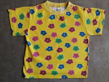 T shirt imprimé jaune 3 ans