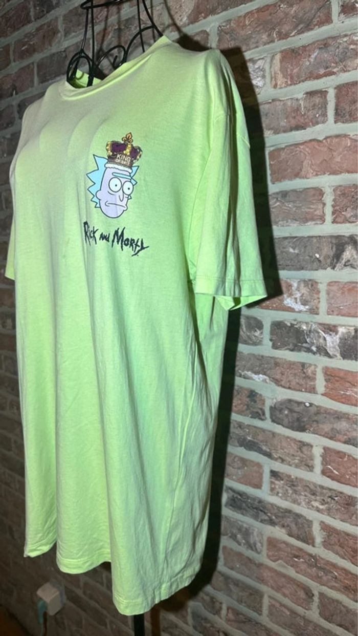 T-shirt vert Rick et Morty x Bershka Taille M / 38 - photo numéro 6