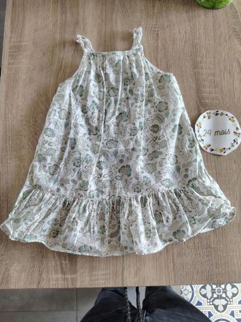 Robe d'été en coton en taille 24 mois bout'chou tbe