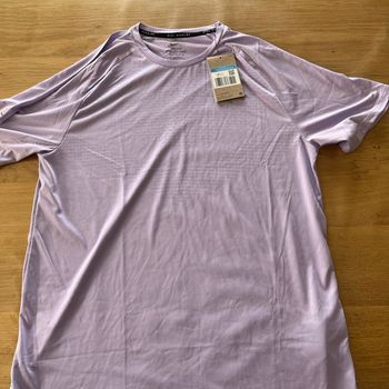 T shirt Nike stride
