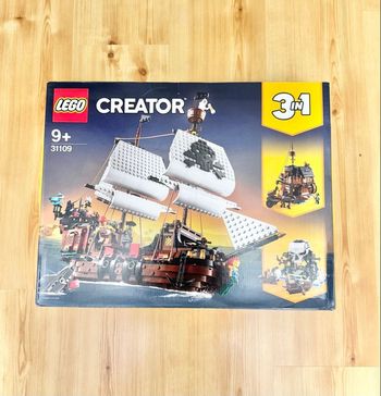 Lego Set Creator 3en1 : Le Bateau Pirate (Réf. : 31109) - NEUF