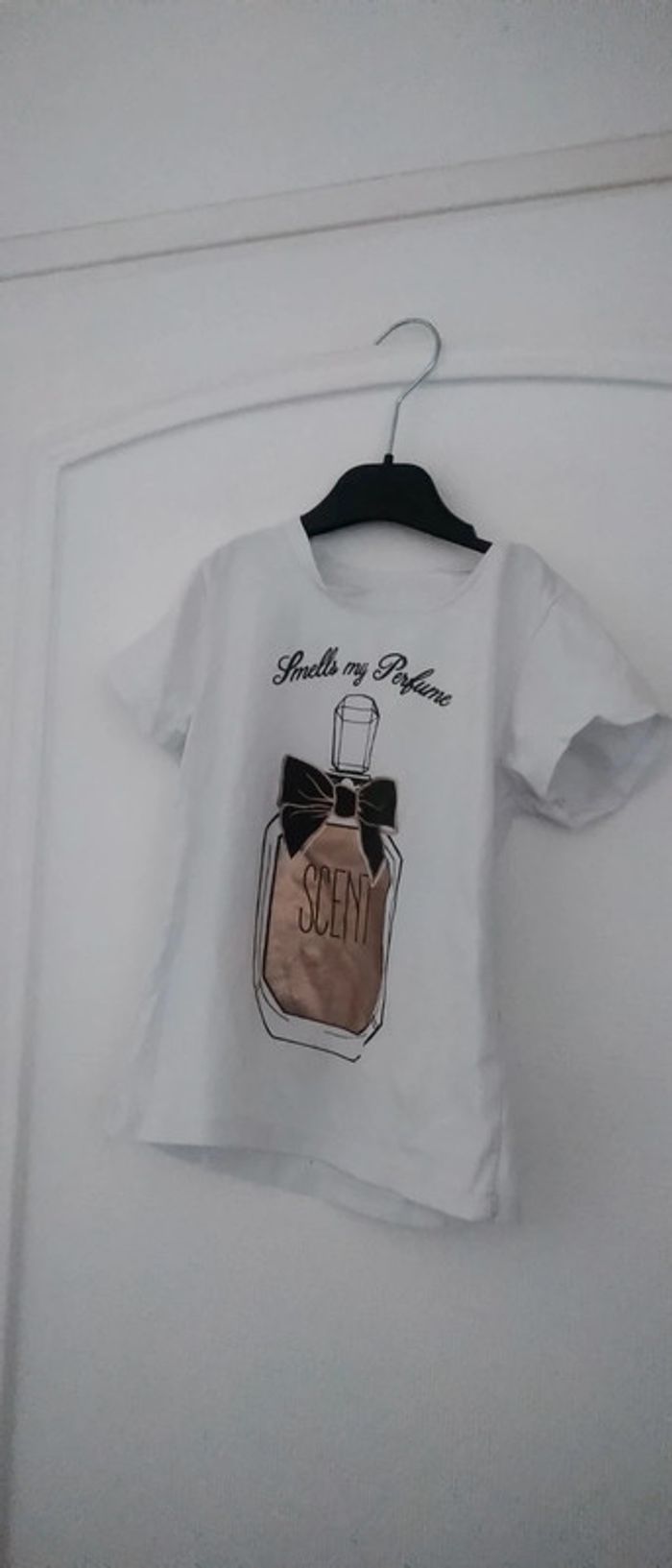 Tee shirt imprimé flacon de parfum blanc fille 8 ans - photo numéro 2