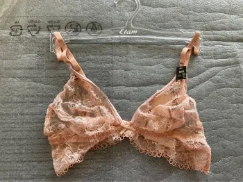 Soutien-gorge Etam neuf