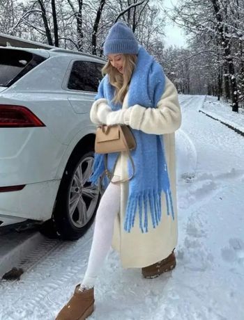 Écharpe d'hiver , bleu , neuve 