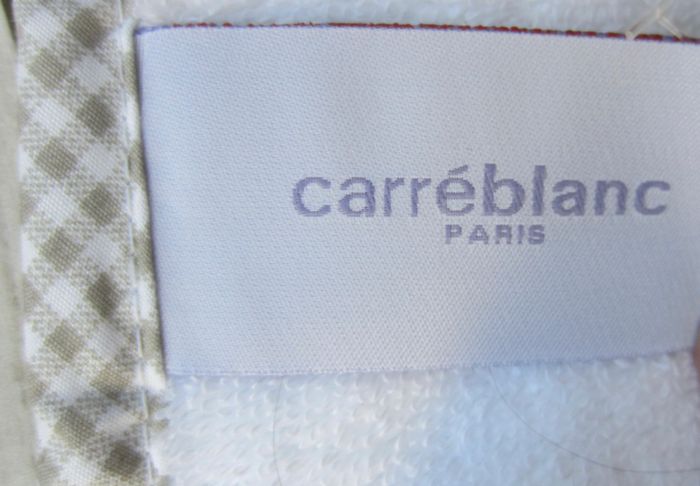 Grand bavoir neuf Carré blanc - photo numéro 4