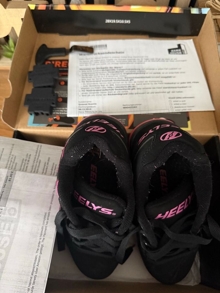 Heelys Propel 2.0 Baskets Basses, Noir (Black/Rose), 33 EU - photo numéro 2