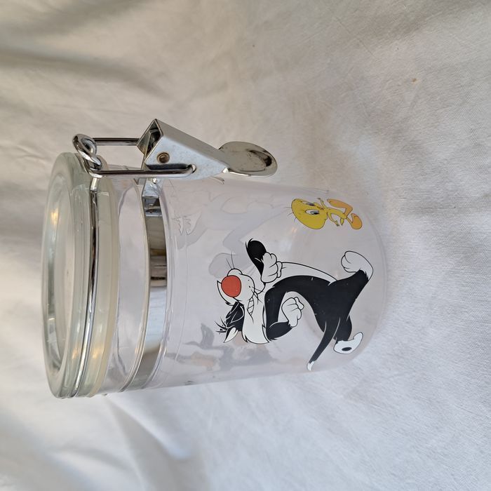 Bocal de conservation Titi grosminet Bugs Bunny Daffy Duck Disney - photo numéro 1