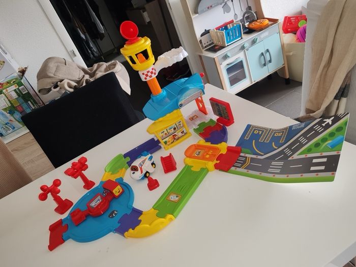 Tut Tut Bolides Aéroport