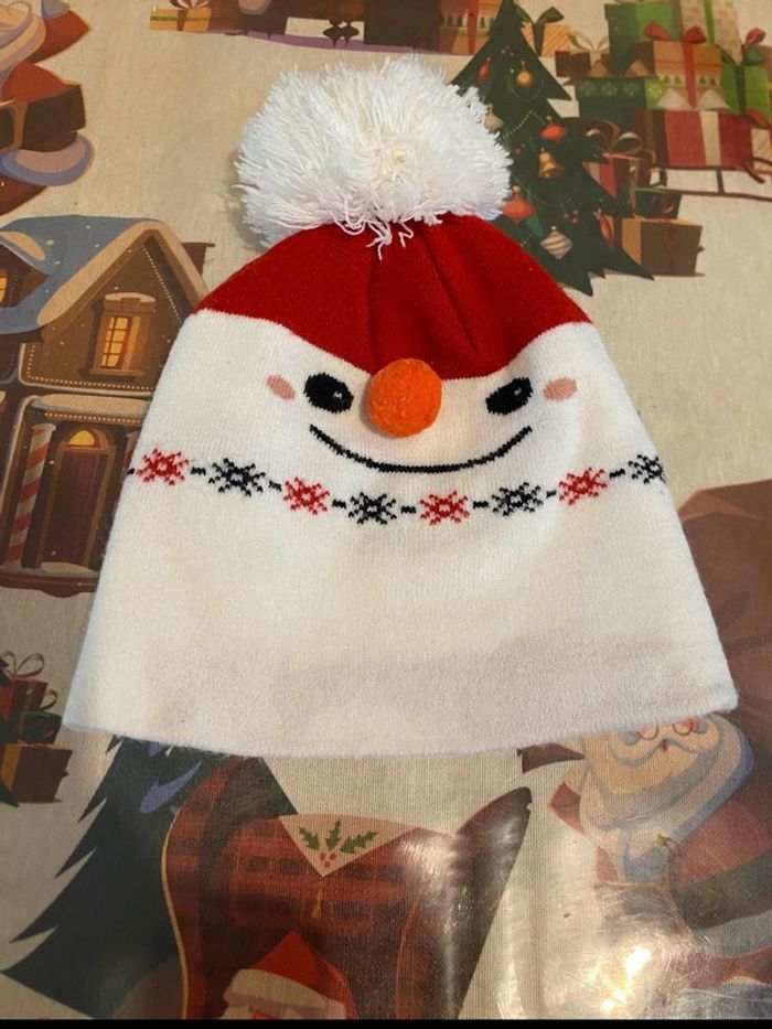 Joli bonnet bonhomme de neige