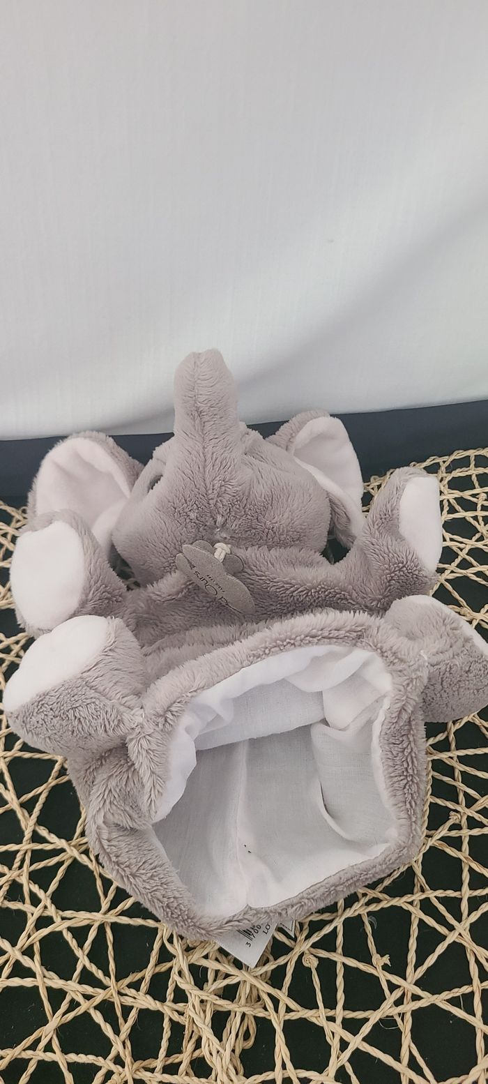 DOUDOU MARIONNETTE HISTOIRE D'OURS ELEPHANT GRIS BLANC POCHE SUR LE VENTRE - photo numéro 2